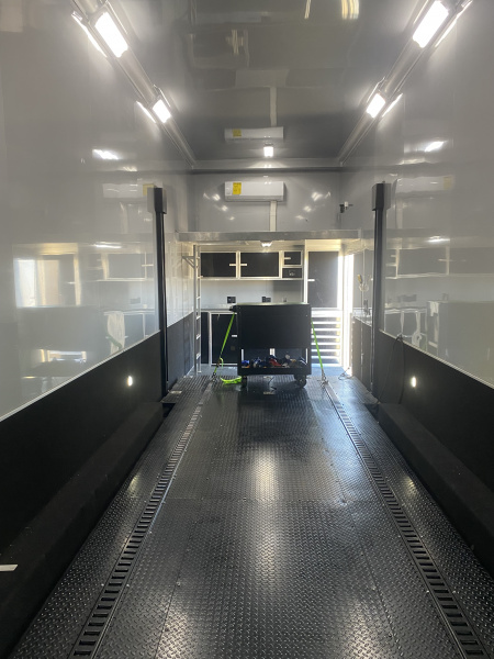 Used 2020 Bravo 32' Stacker Trailer w/ Dragster Lift