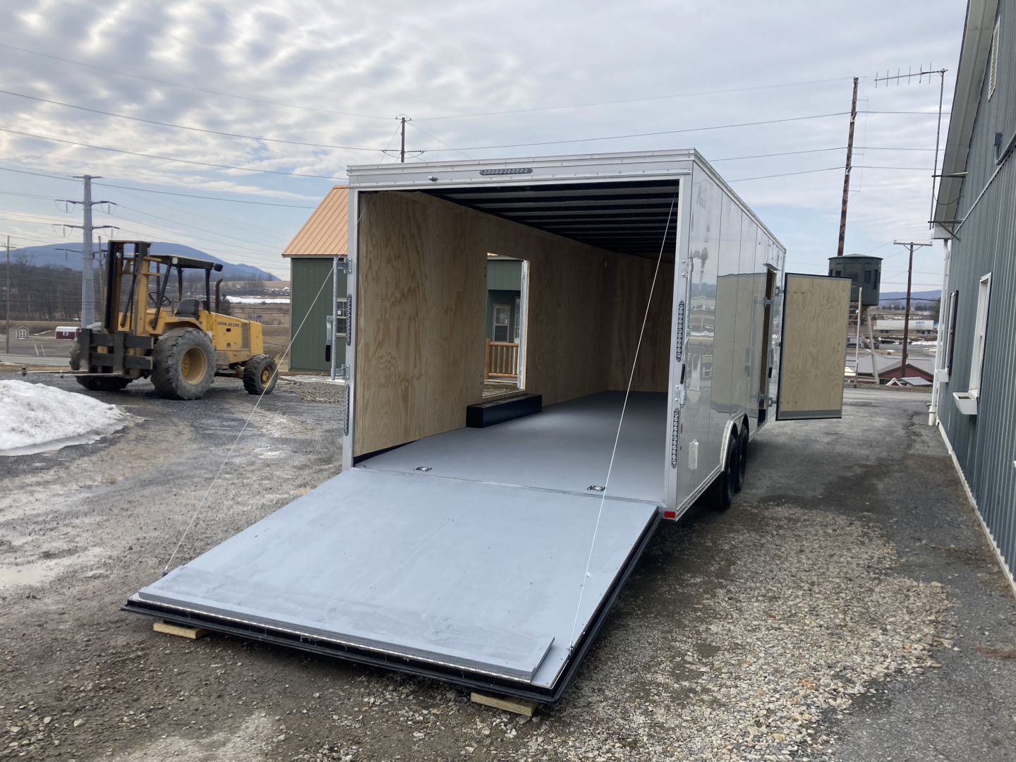 New 2026 Car Mate Trailers Avalanche Enclosed Trailer / 9990 GVWR / 8.5' X 24' / 84.5 Interior