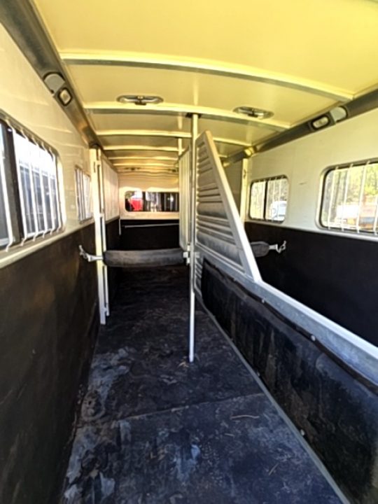 Used 2012 Cimarron Trailers Cox Signature series 2plus1 extended Horse Trailer