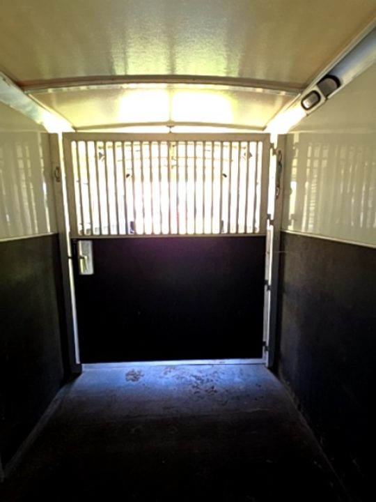 Used 2012 Cimarron Trailers Cox Signature series 2plus1 extended Horse Trailer