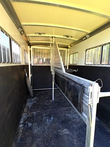 Used 2012 Cimarron Trailers Cox Signature series 2plus1 extended Horse Trailer
