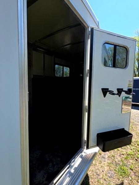 Used 2012 Cimarron Trailers Cox Signature series 2plus1 extended Horse Trailer