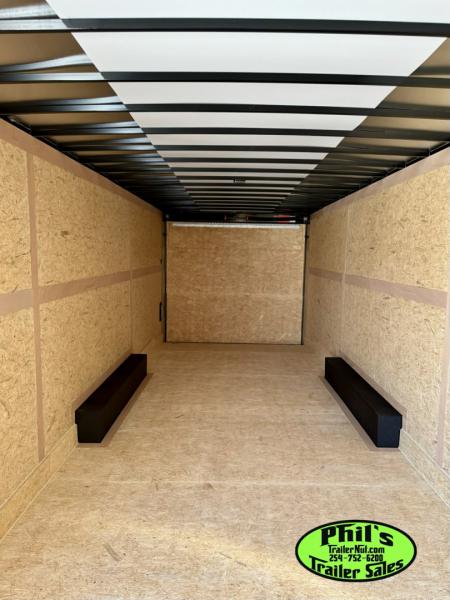 New 2026 Haulmark 8.5X28 TRANSPORT ENCLOSED TRAILER CAR HAULER SCREWLESS .080 EXTERIOR Cargo / Enclosed Trailer