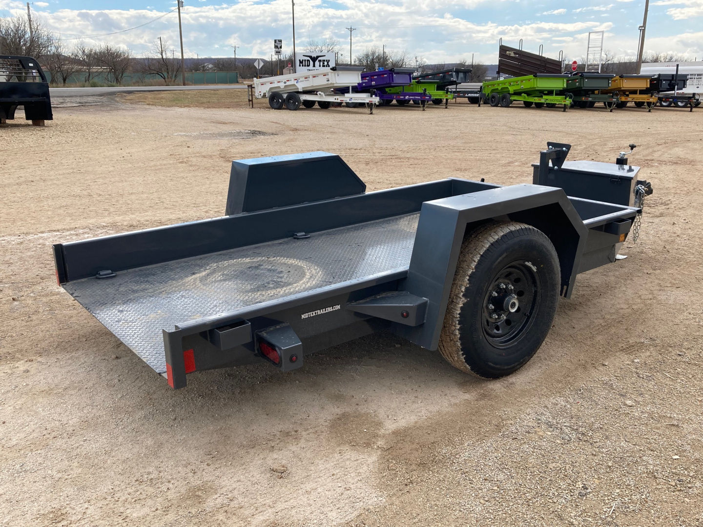 New 2026 Lamar Trailers BS 59"X10' Scissor Hauler 7K