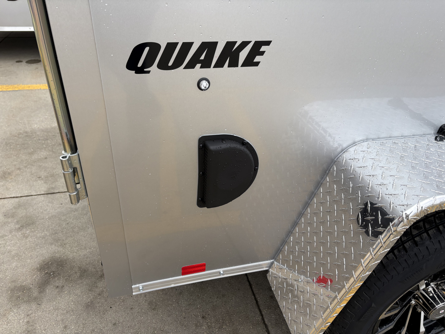 New 2026 IMPACT TRAILERS 5X8 QUAKE RAMP DOOR SILVER Cargo / Enclosed Trailer