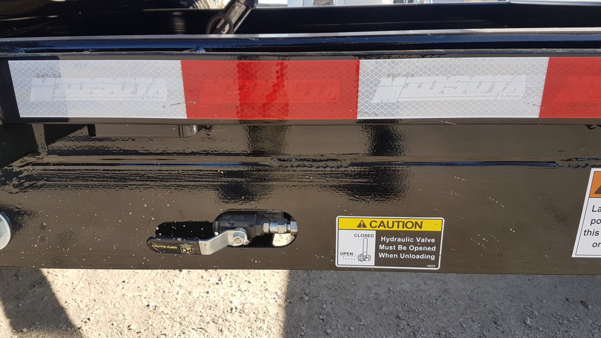 New 2026 MIDSOTA 16+6 Tilt Bed Equipment Trailer 17.6 K