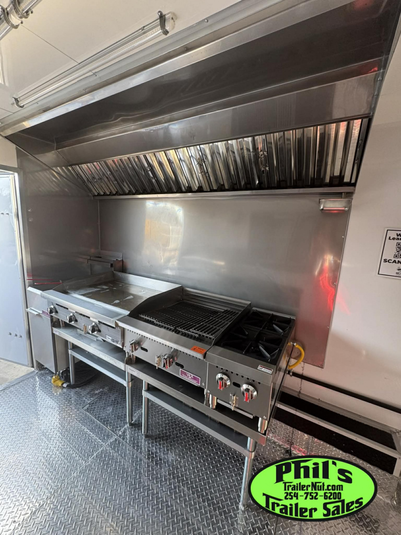 New 2026 8.5X16 Concession VENT-A-HOOD, 36'' GRIDDLE, DOUBLE FRYERS, REFRIGERATOR & MORE!