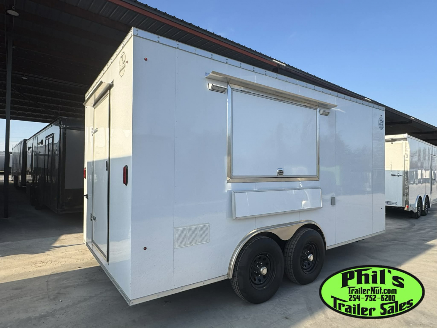 New 2026 8.5X16 Concession VENT-A-HOOD, 36'' GRIDDLE, DOUBLE FRYERS, REFRIGERATOR & MORE!