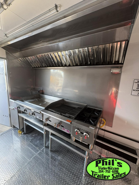 New 2026 8.5X16 Concession VENT-A-HOOD, 36'' GRIDDLE, DOUBLE FRYERS, REFRIGERATOR & MORE!
