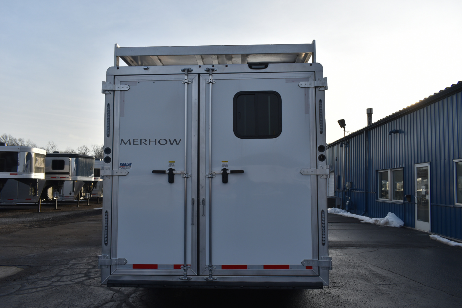 New 2026 Merhow Trailers Summit 8316 Horse Trailer