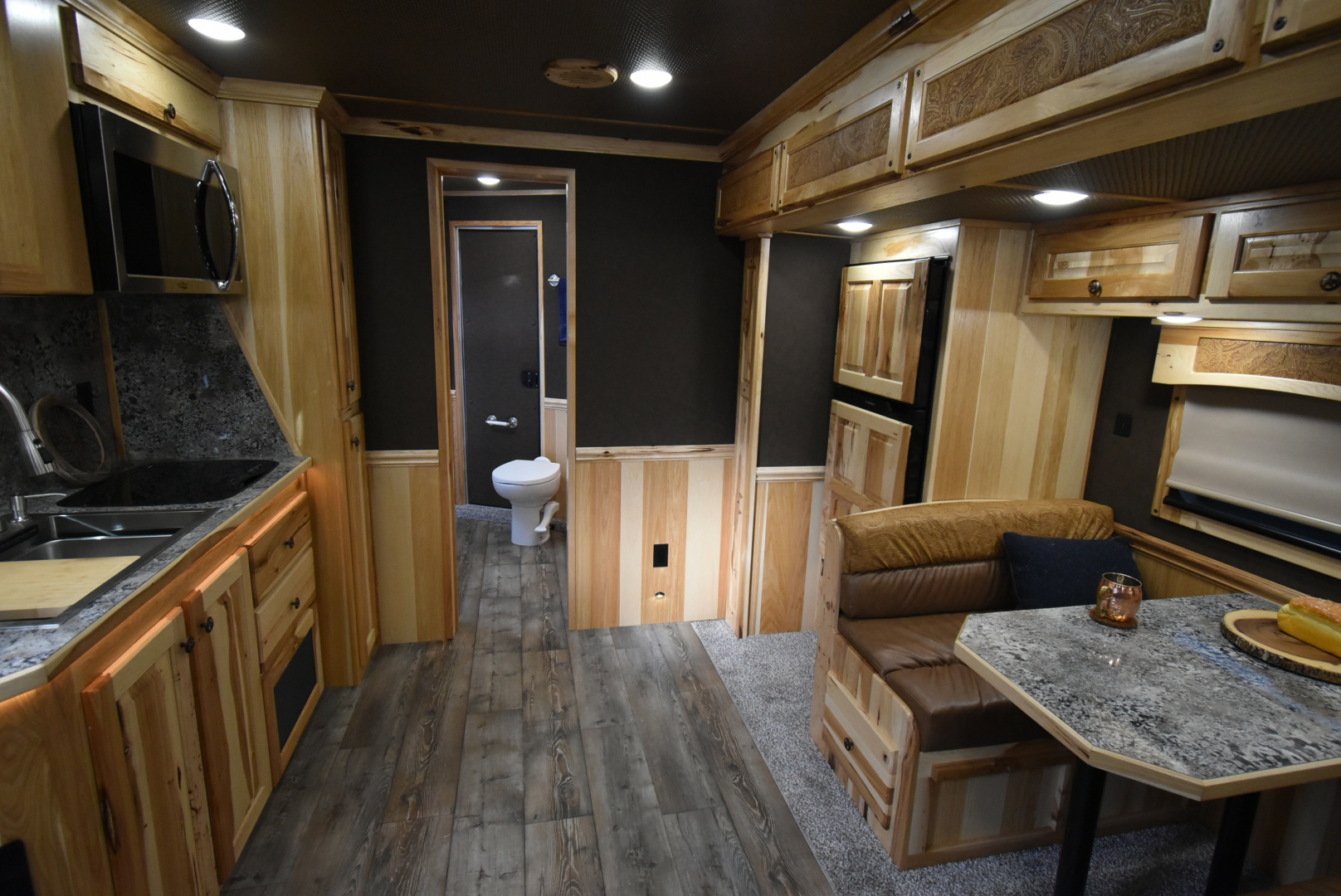 New 2026 Merhow Trailers Summit 8316 Horse Trailer