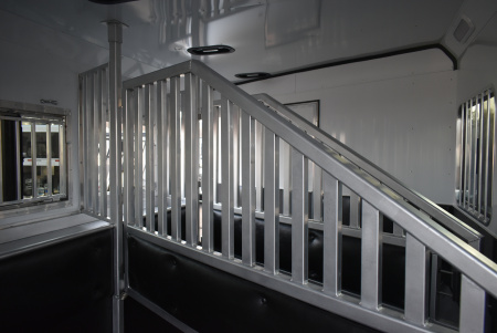 New 2026 Merhow Trailers Summit 8316 Horse Trailer