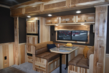 New 2026 Merhow Trailers Summit 8316 Horse Trailer