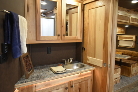 New 2026 Merhow Trailers Summit 8316 Horse Trailer