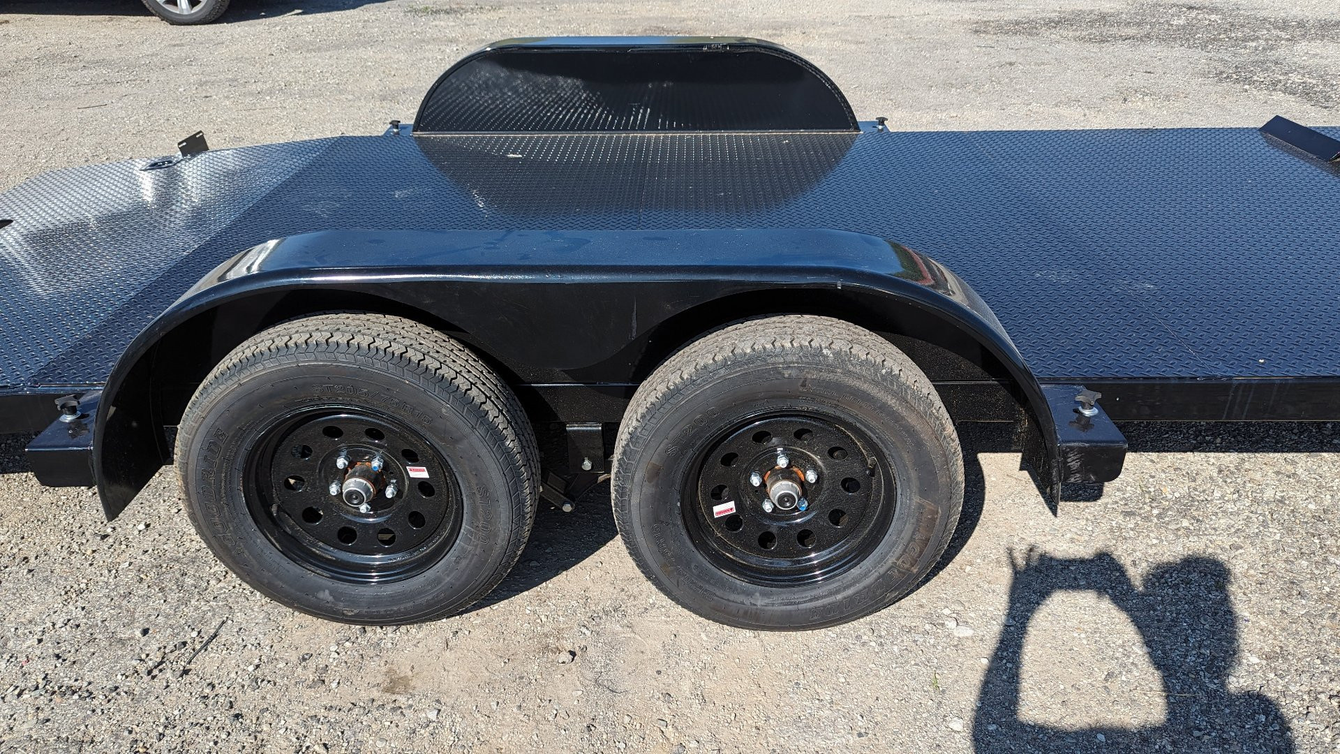 New 2026 BWise 18' Diamond Deck Hydraulic POWER Tilt Car Hauler