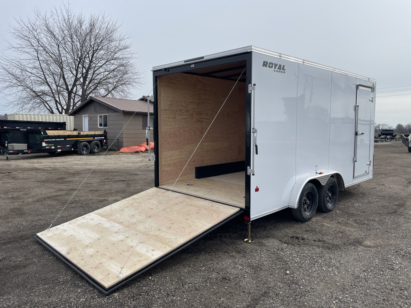 New 2026 Southland Royal 7.5x16+2 V-Nose Cargo