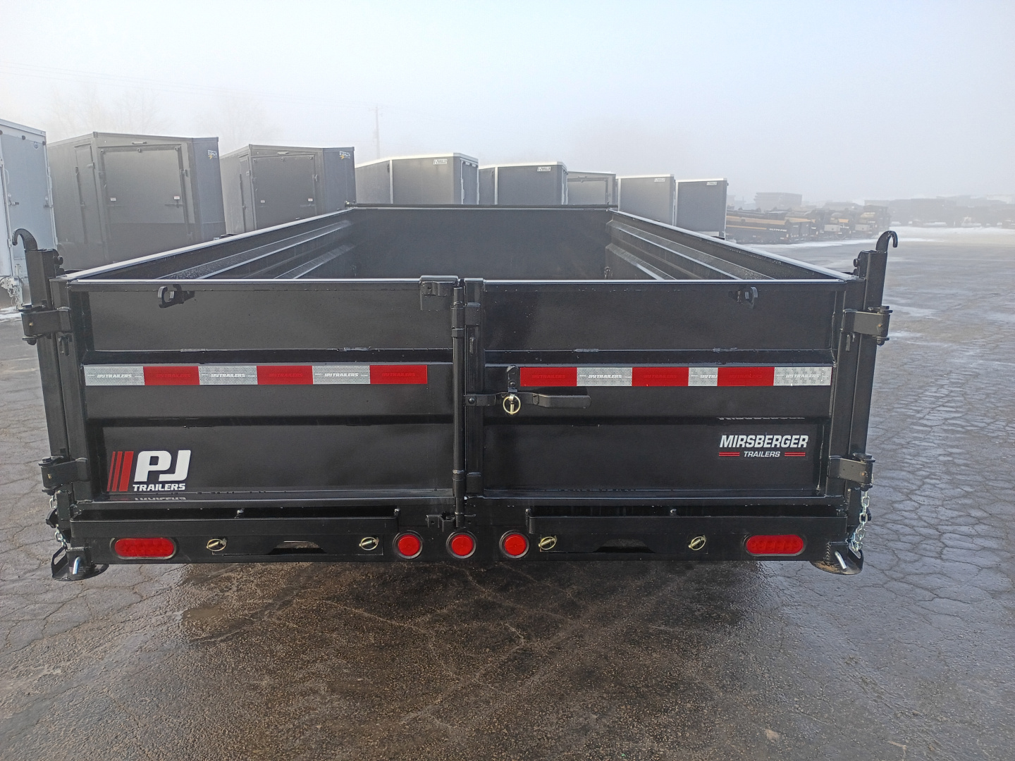 New 2026 PJ Trailers DL162