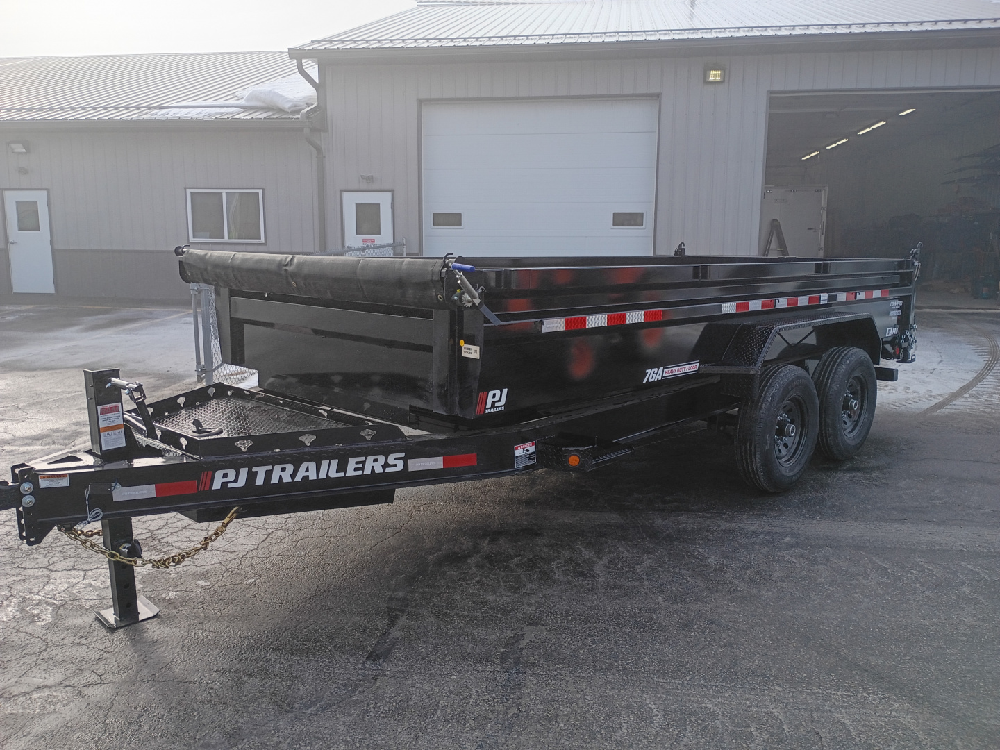 New 2026 PJ Trailers DL162