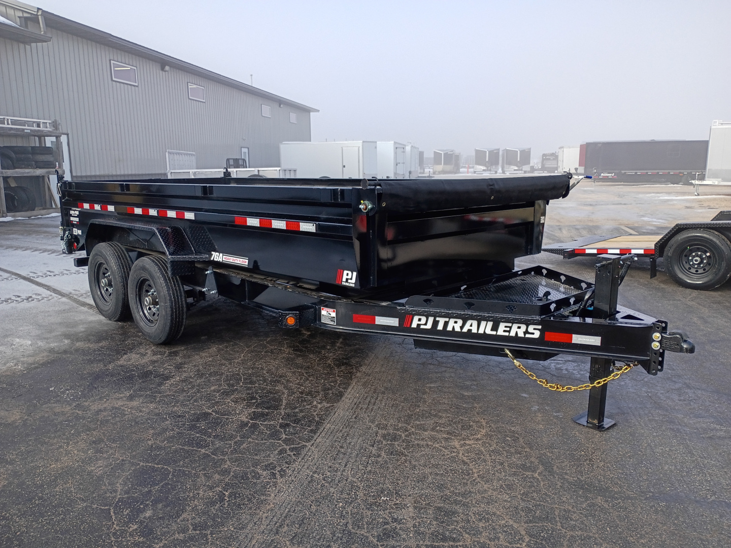 New 2026 PJ Trailers DL162