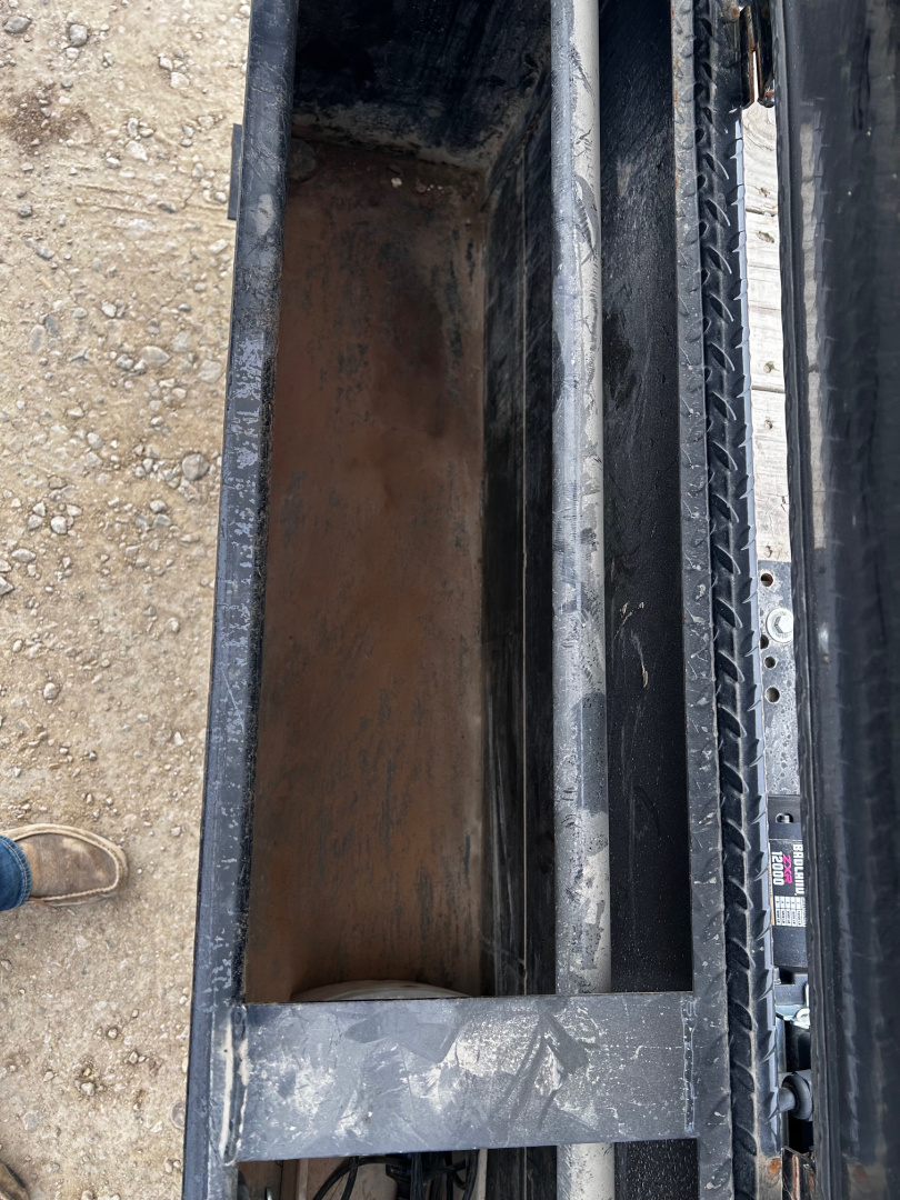 Used 2023 MAXXD G8X 83X22 Gooseneck/Shocker Hitch/Winch 17500 LB GVWR GRAVITY TILT Equipment Trailer