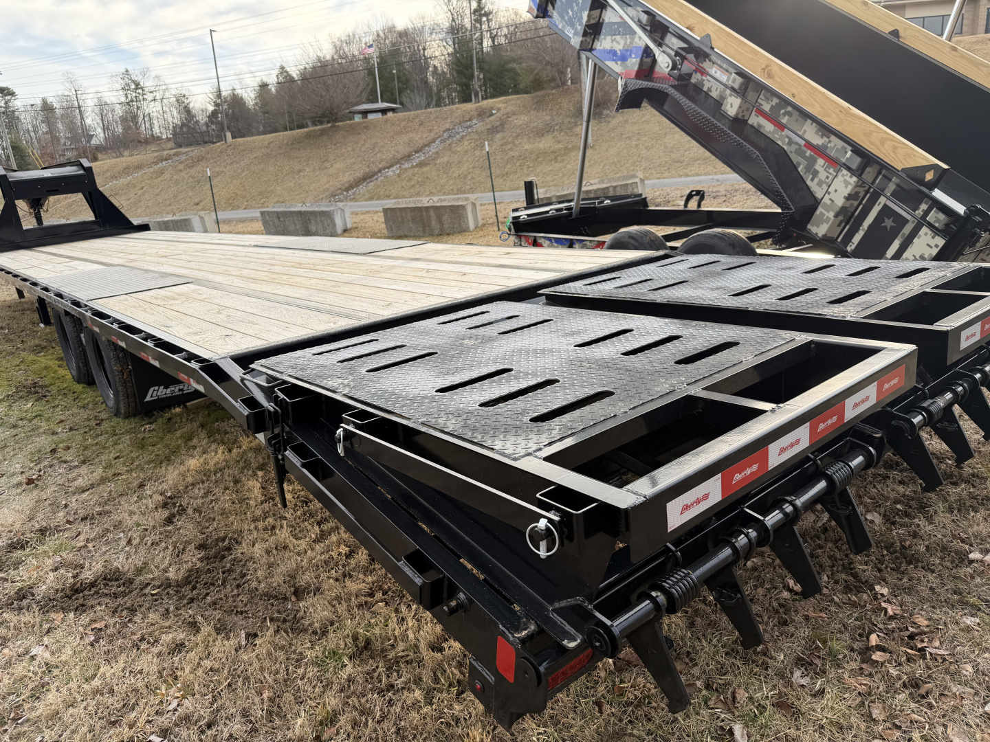 New 2026 Liberty LF22K GOOSENECK TRAILER 35+5 MAMMOTH RAMPS 23.9K G.V.W.R.