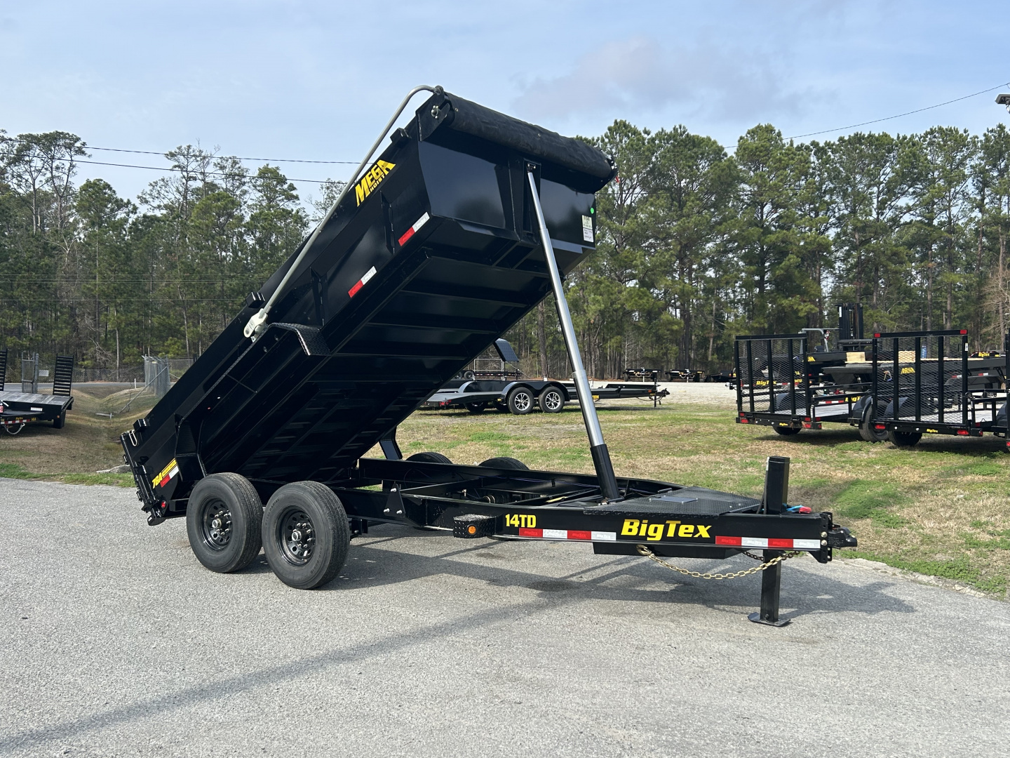 New 2026 Big Tex Trailers 14TDX 5 STAGE TELESCOPIC DUMP TRAILER 7 GAUGE FLOOR ,HYDRO JACK, LONG ARM TARP 14 PLY TIRES