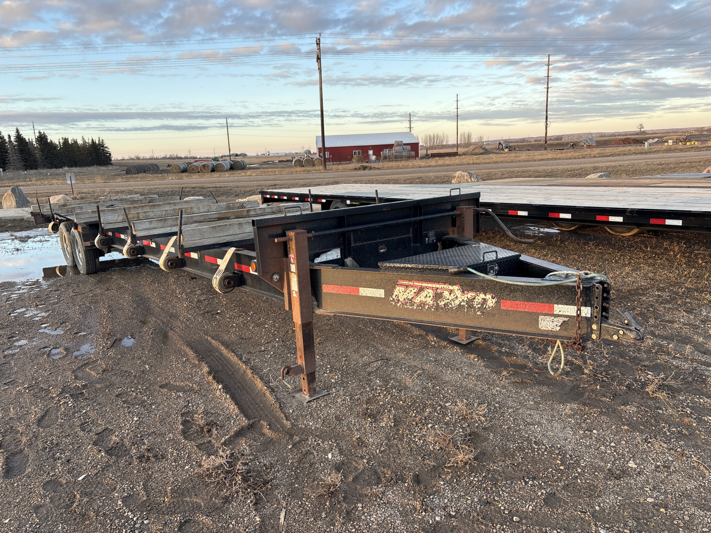 Used 2019 MAXX-D 32' Flatbed Trailer