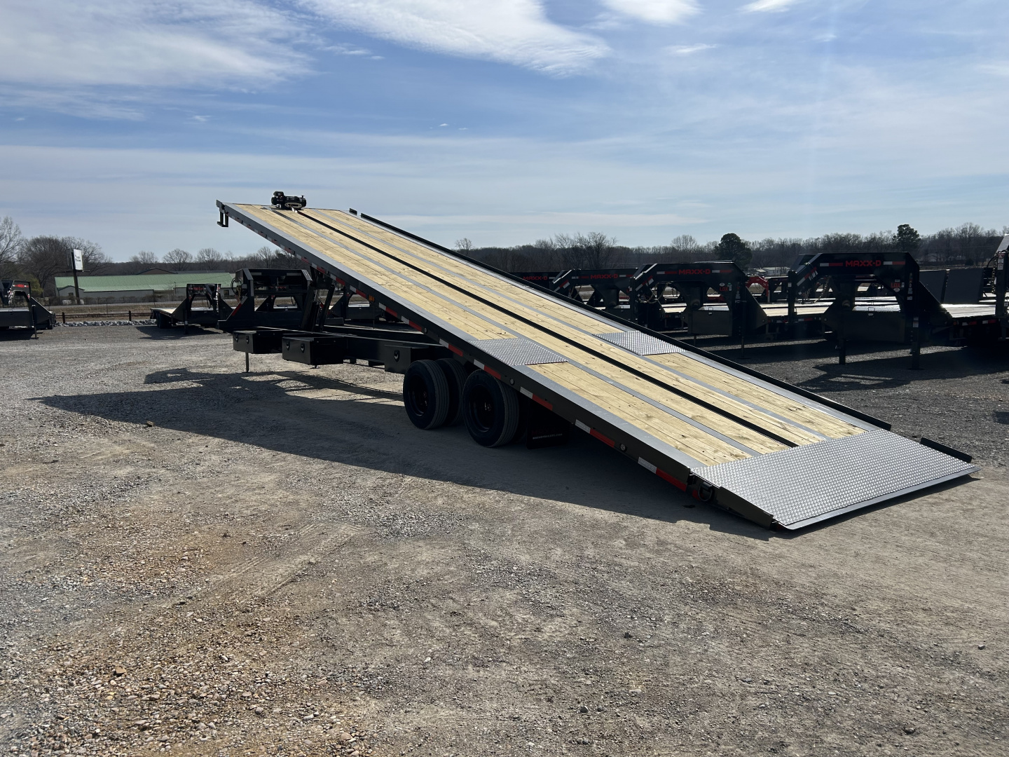 New 2026 MAXXD 102"X40' 30K Full Tilt Container Gooseneck Trailer