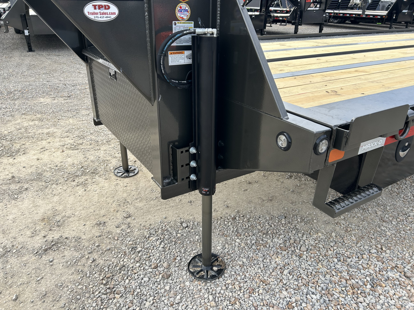 New 2026 MAXXD 102"X40' 30K Full Tilt Container Gooseneck Trailer