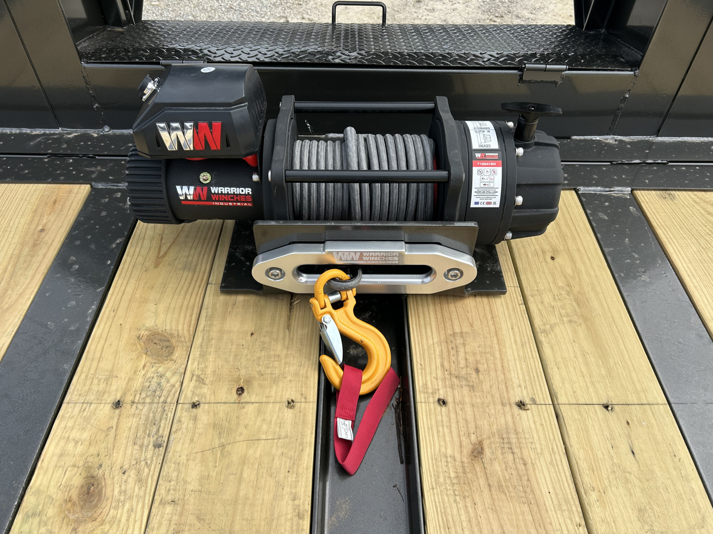 New 2026 MAXXD 102"X40' 30K Full Tilt Container Gooseneck Trailer