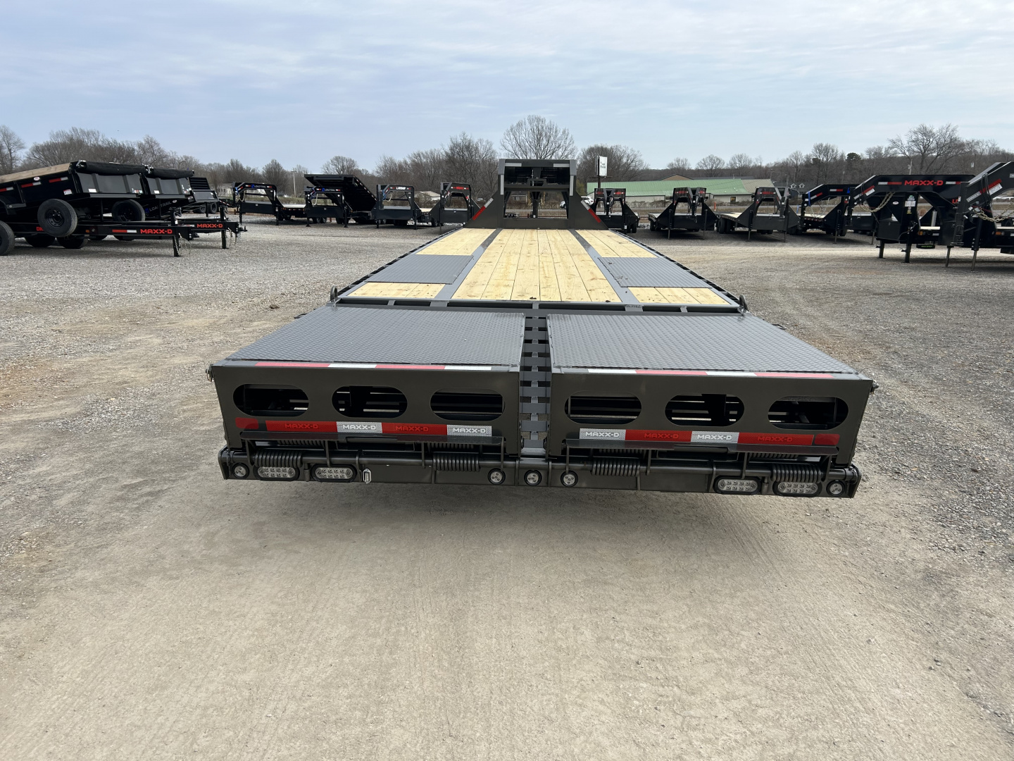 New 2026 MAXXD Gooseneck Flatbed Trailer | 102" x 32' 30K GVWR