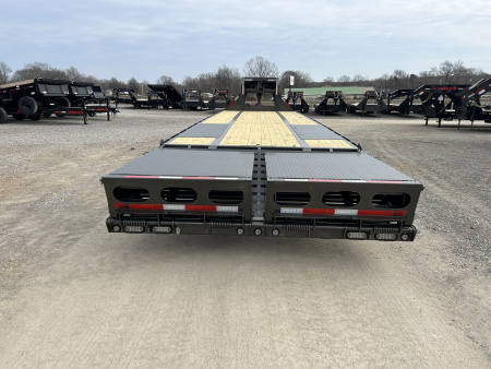 New 2026 MAXXD Gooseneck Flatbed Trailer | 102" x 32' 30K GVWR
