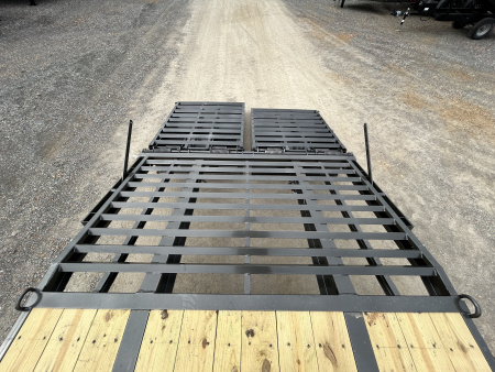 New 2026 MAXXD Gooseneck Flatbed Trailer | 102" x 32' 30K GVWR