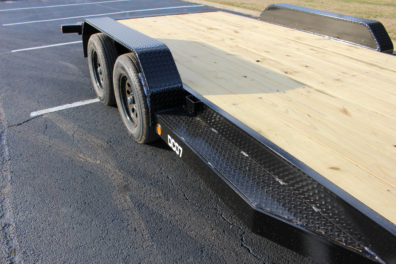 New 2026 Top Hat DC-07 20'x83" DELUXE CAR HAULER TRAILER