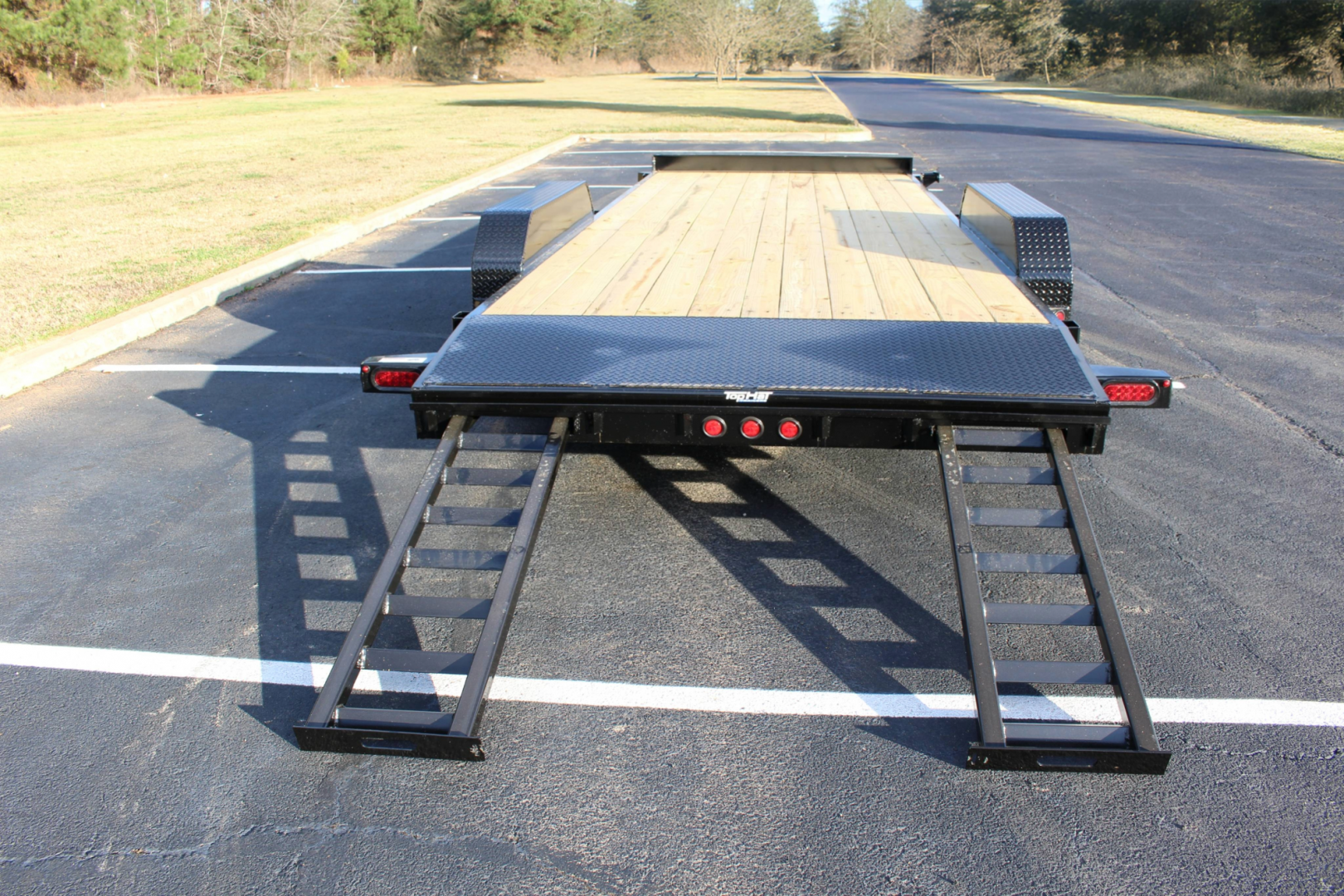 New 2026 Top Hat DC-07 20'x83" DELUXE CAR HAULER TRAILER