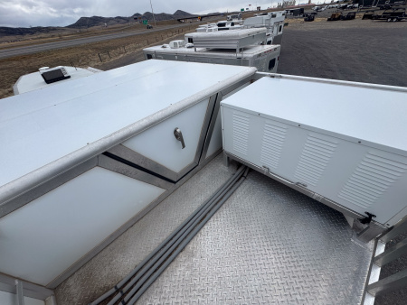 Used 2017 Cimarron Trailers Northstar 4H Living Qtr Horse Trailer