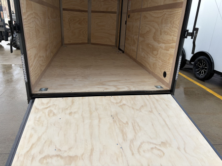 New 2026 United Trailers UJ 7'X14' WEDGE NOSE RAMP DOOR Cargo / Enclosed Trailer