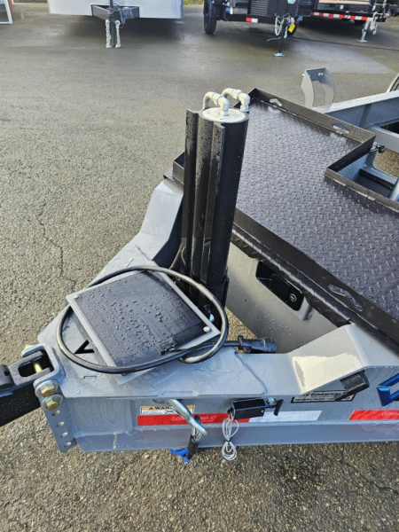 New 2026 Diamond C Trailers PACESETTER LPT207 82X14 LOW PROFILE 14K Dump Trailer CEMENT GRAY