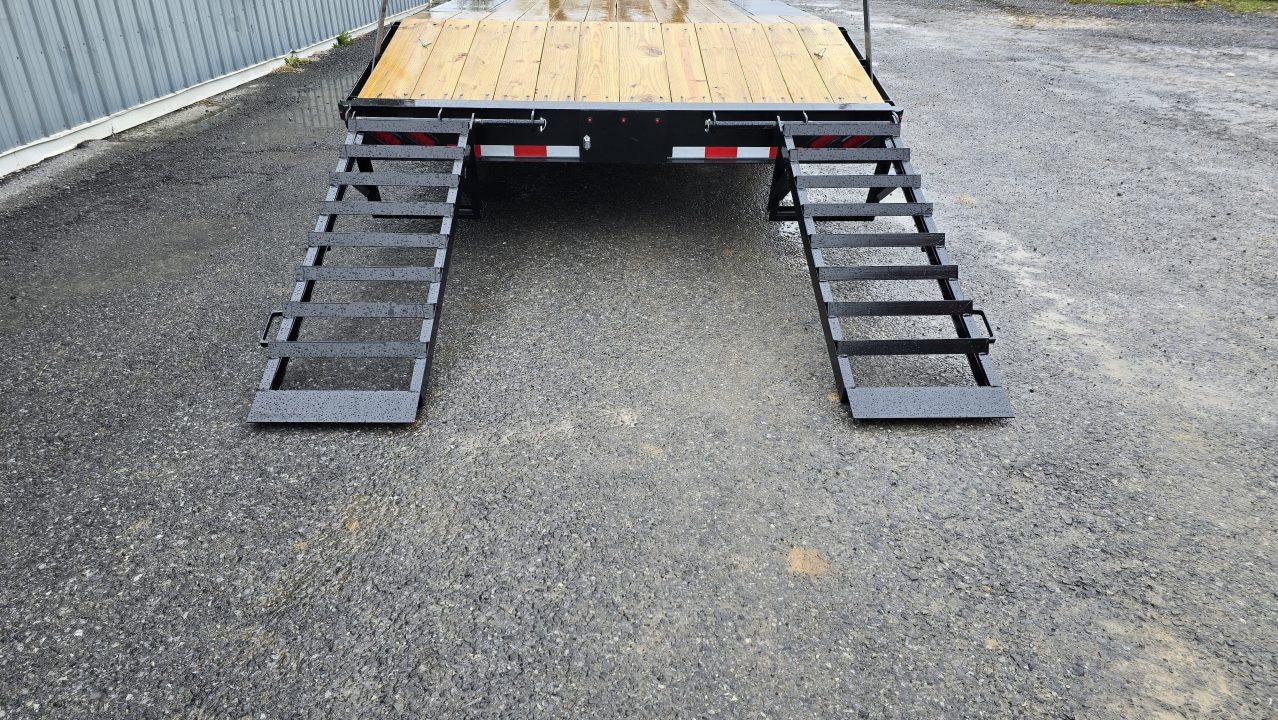 New 2026 Quality Trailers General Duty Gooseneck / 24' / 14000 GVWR