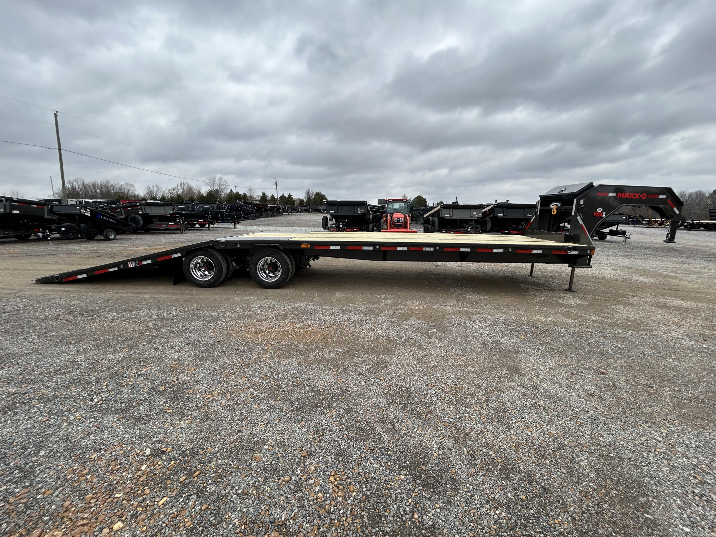 New 2026 MAXXD Gooseneck Trailer | 34' x 102' 30K GVWR