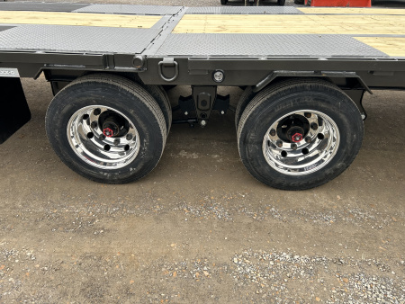 New 2026 MAXXD Gooseneck Trailer | 34' x 102' 30K GVWR