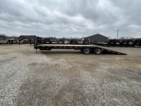 New 2026 MAXXD Gooseneck Trailer | 34' x 102' 30K GVWR