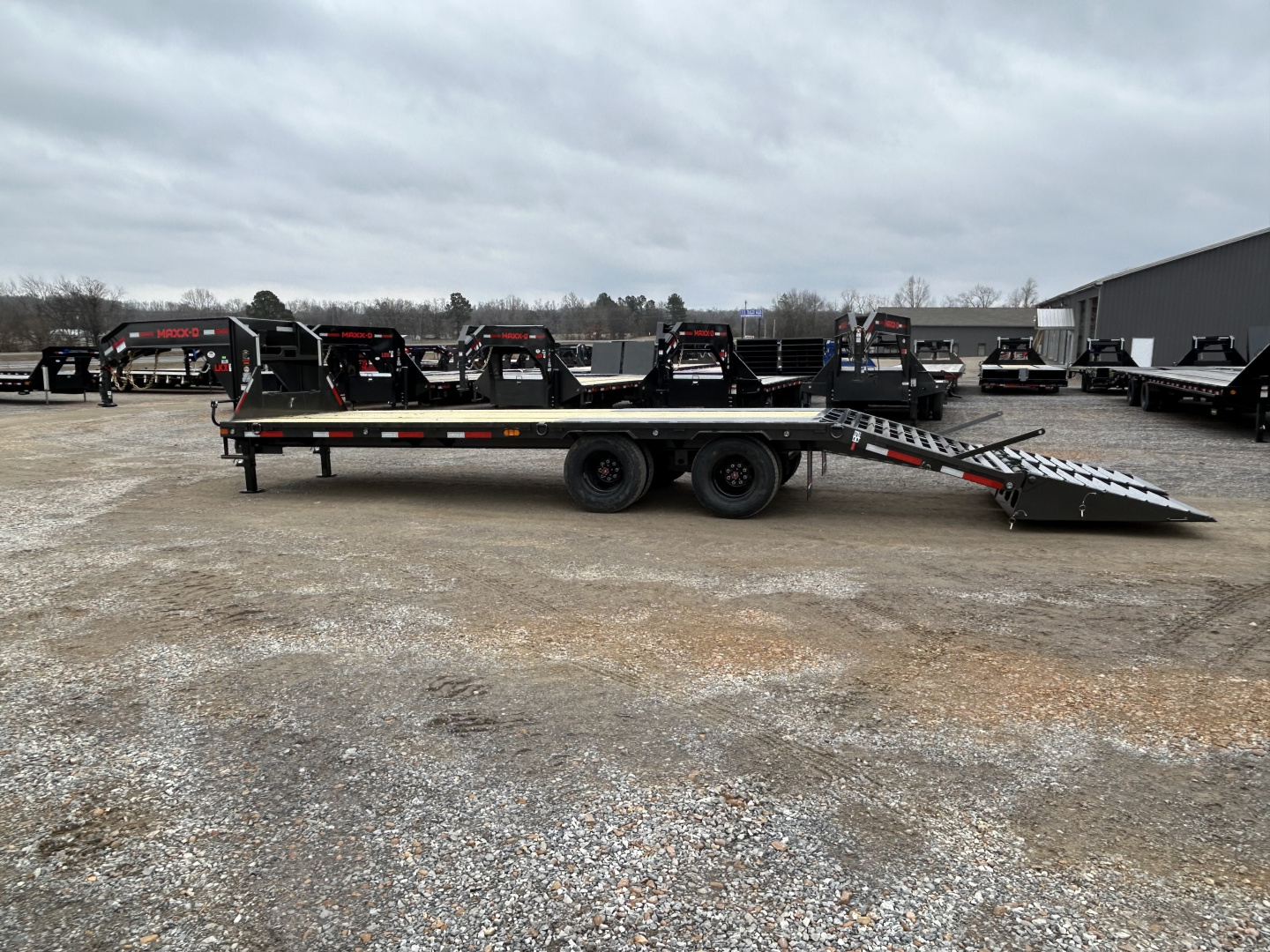 New 2026 MAXX-D 102"X25' 25.9K Gooseneck Flatbed Trailer