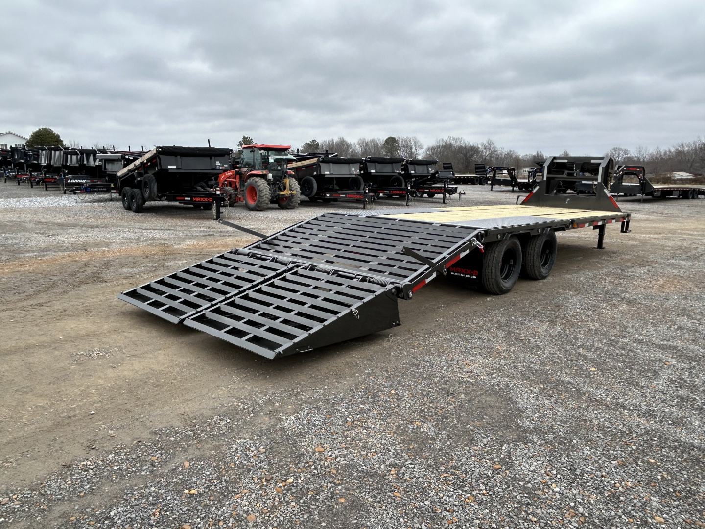 New 2026 MAXX-D 102"X25' 25.9K Gooseneck Flatbed Trailer