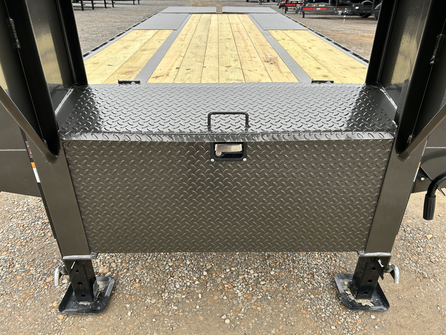 New 2026 MAXX-D 102"X25' 25.9K Gooseneck Flatbed Trailer