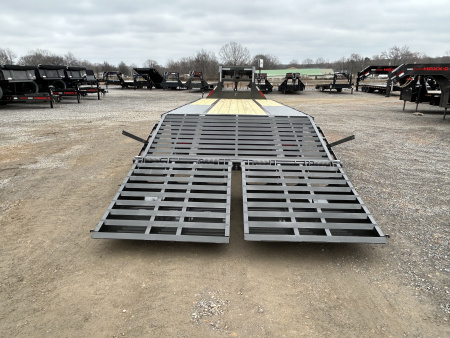 New 2026 MAXX-D 102"X25' 25.9K Gooseneck Flatbed Trailer