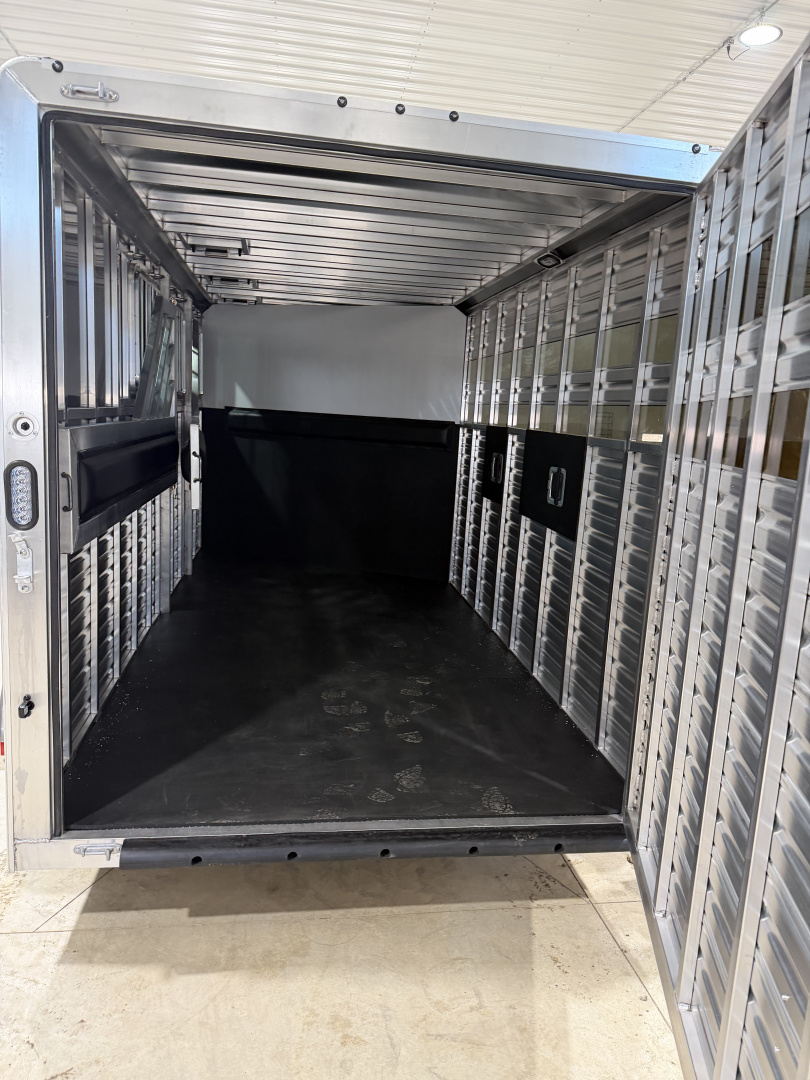 New 2026 Frontier Trailers Colt Horse Trailer/3 Horse Slant