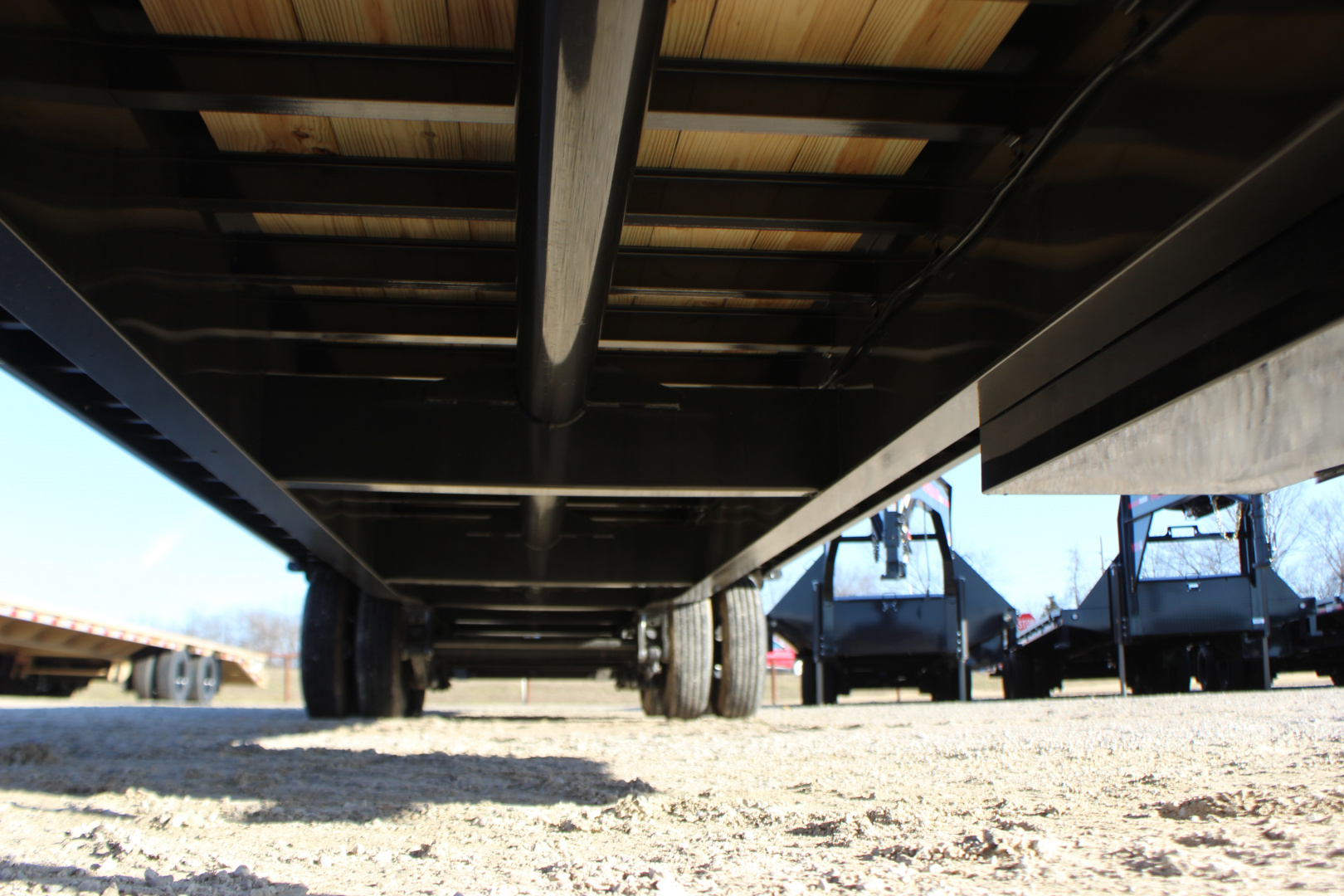 New 2026 MAXX-D LDX 36' Gooseneck Flatdeck Trailer