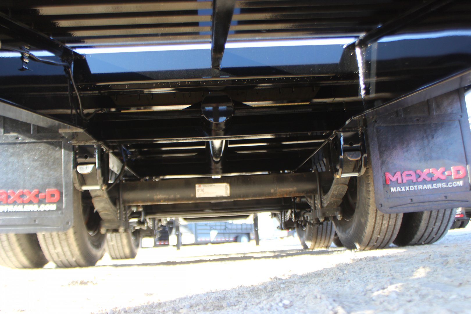 New 2026 MAXX-D LDX 25' Gooseneck Flatdeck Trailer