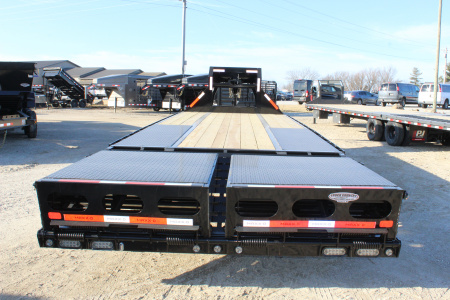 New 2026 MAXX-D LDX 25' Gooseneck Flatdeck Trailer